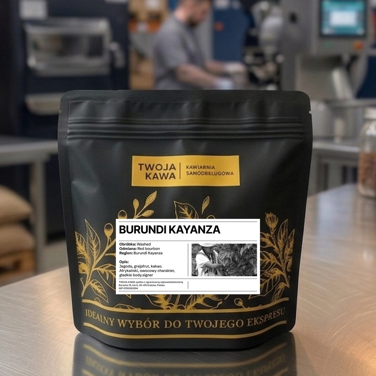 Worek kawy ziarnistej Burundi Kayanza, czarny z złotym nadrukiem i etykietą